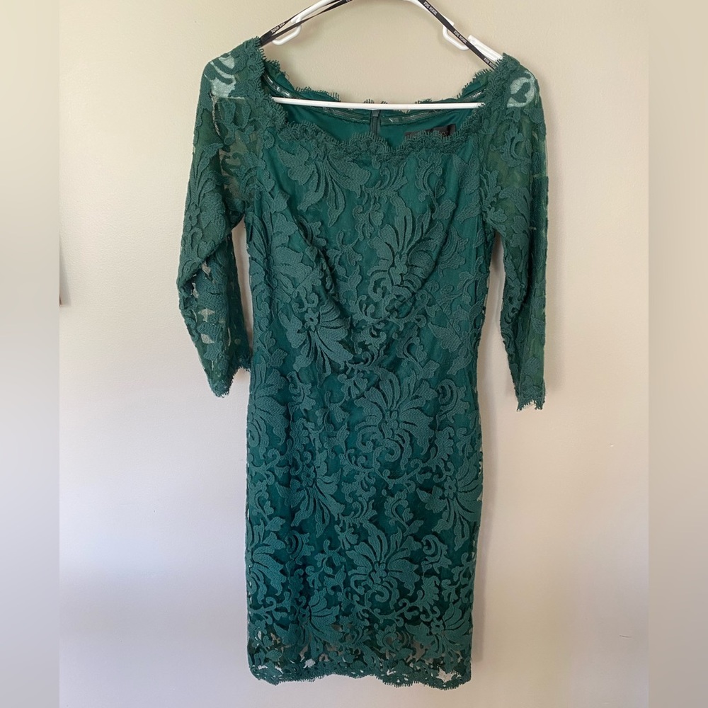 3/4 sleeve all lace Tadashi Shoji dress in great condition.  Worn once.